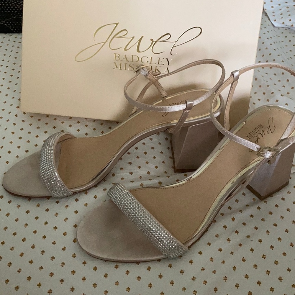Size 11 satin heels by Badgley Mischka
